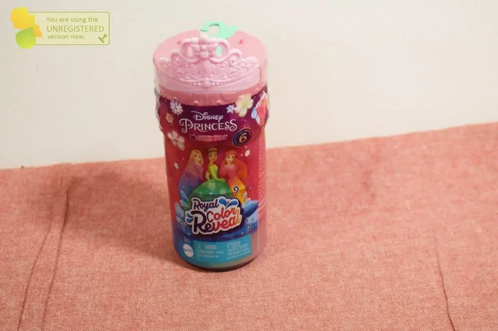 Disney Princess Royal Color Reveal Surprise Small Doll